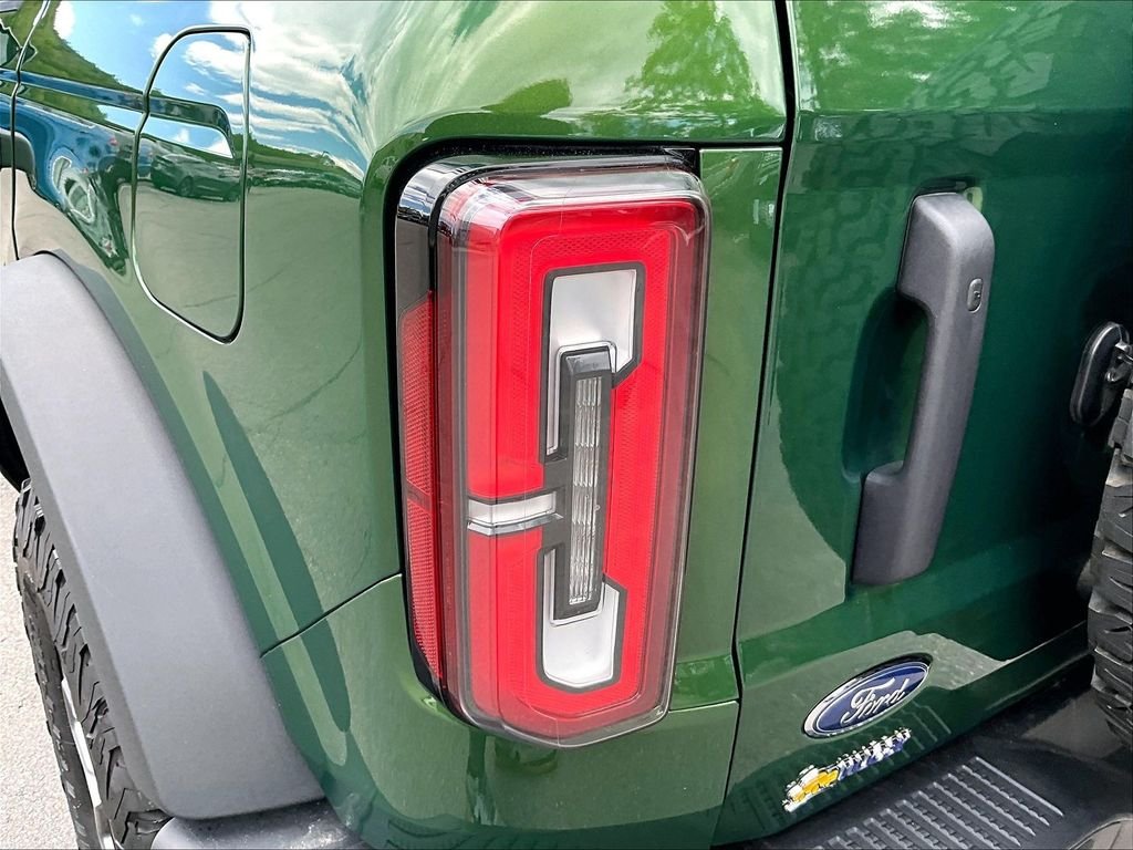 Used 2024 Green Metallic Ford Badlands image 34