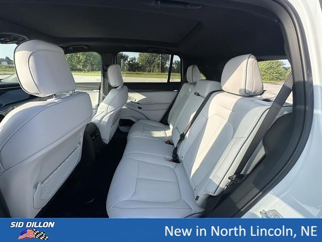 2025 Jeep Wagoneer S Limited - Photo 15