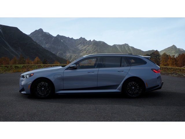 New 2027 Storm Bay Metallic BMW Base image 4