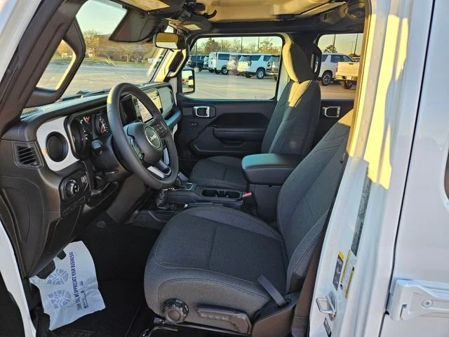 New 2026 Bright White Clear-Coat Exterior Paint Jeep Sport S image 9
