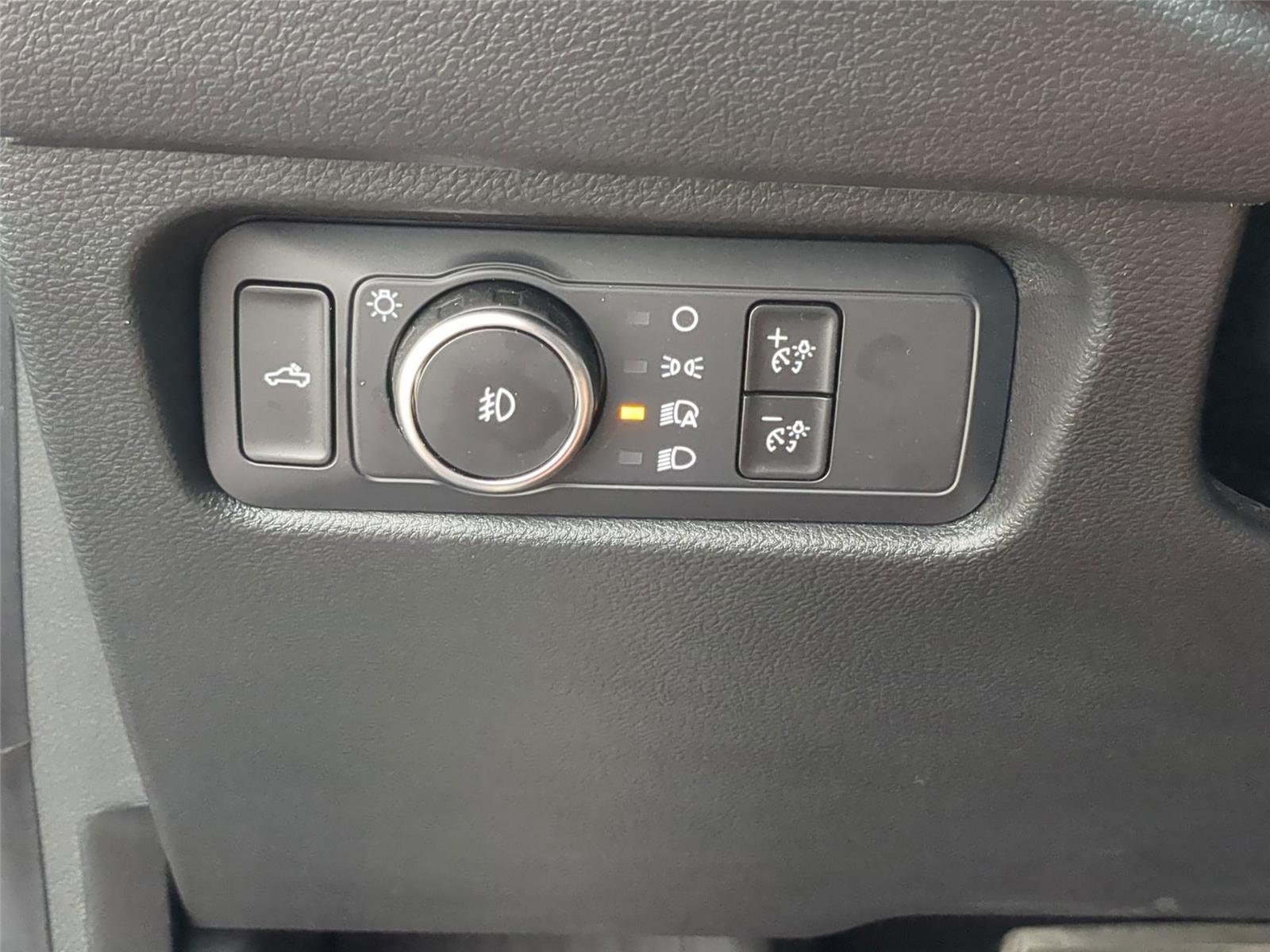 Used 2025 Shadow Black Ford XLT image 23