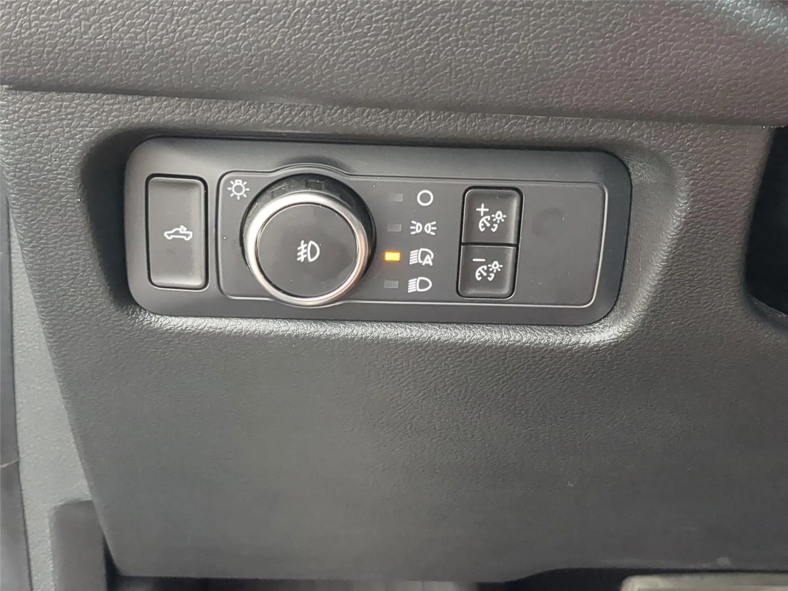 Used 2025 Shadow Black Ford XLT image 23