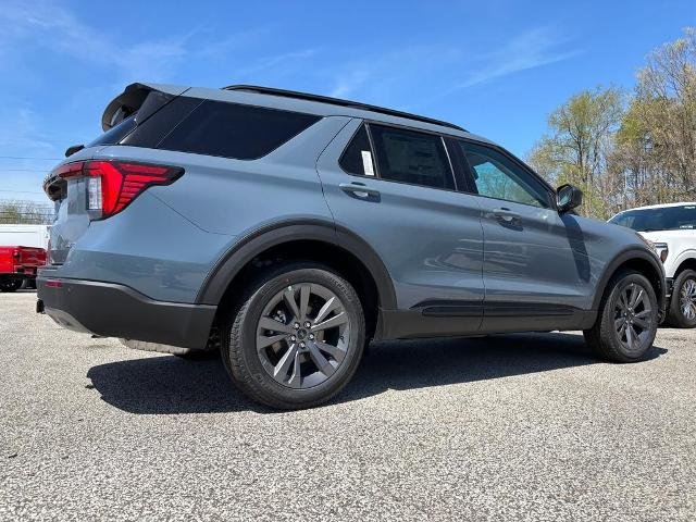 New 2026 Vapor Blue Metallic Ford Active image 7