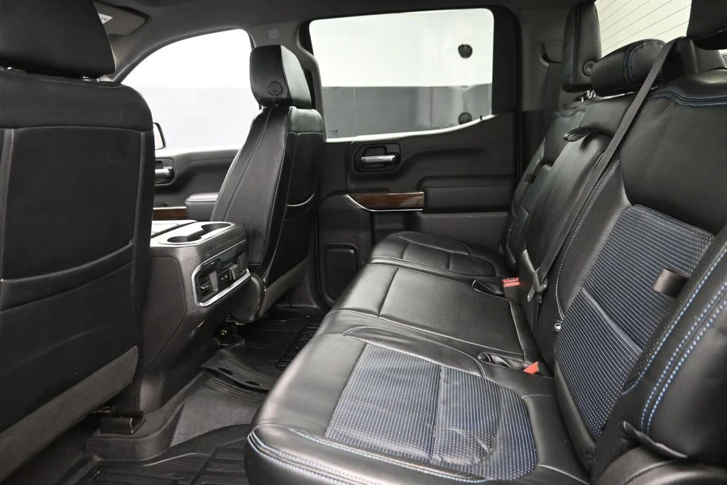 Used 2021 Black GMC Elevation image 12