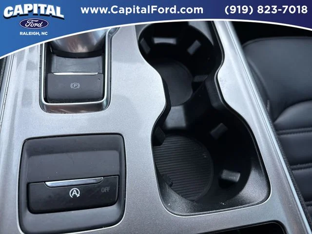 Used 2024 White Ford SEL image 31