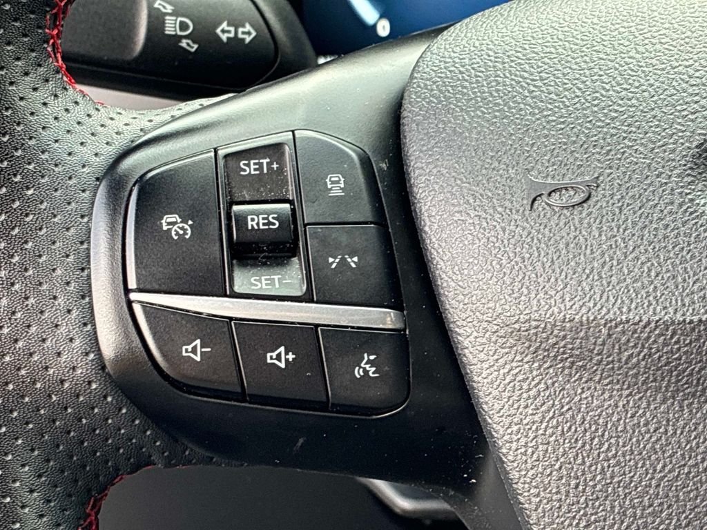 Used 2023 White Ford ST-Line Select image 27