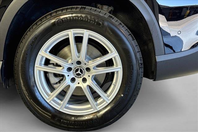 New 2026 Black Mercedes-Benz GLC 300 image 59