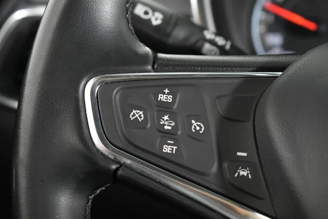 Used 2024 Gray Chevrolet LT image 34