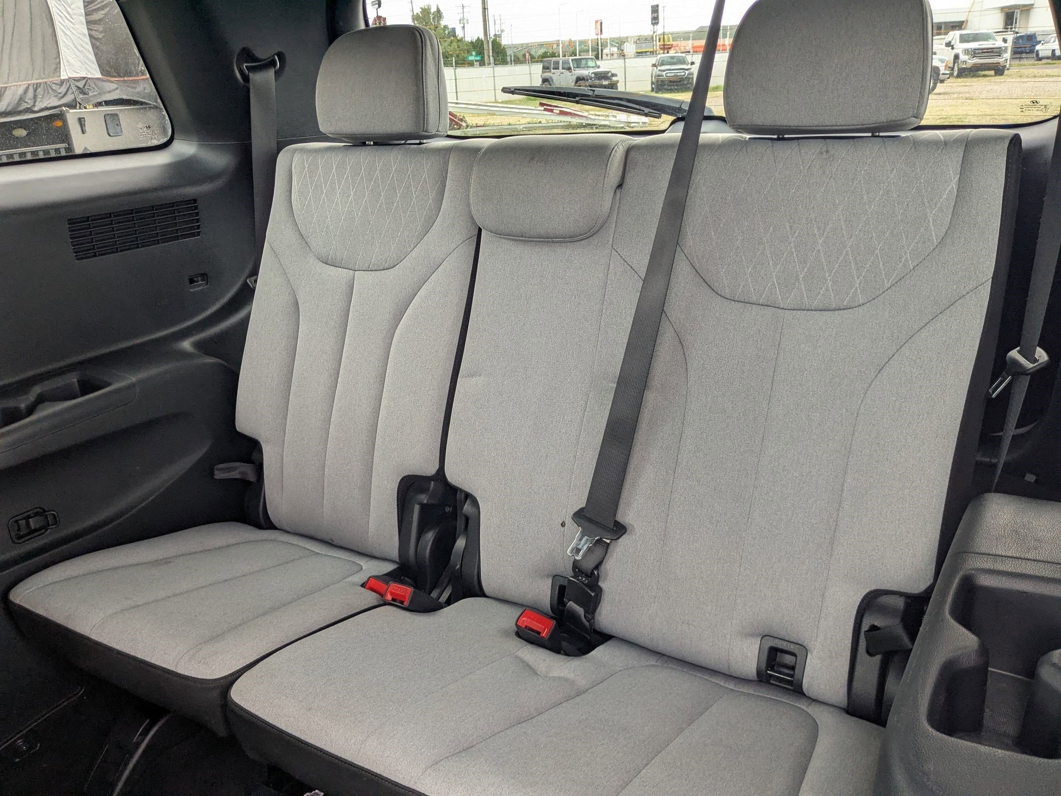 Used 2020 Hyper White Hyundai SEL image 30