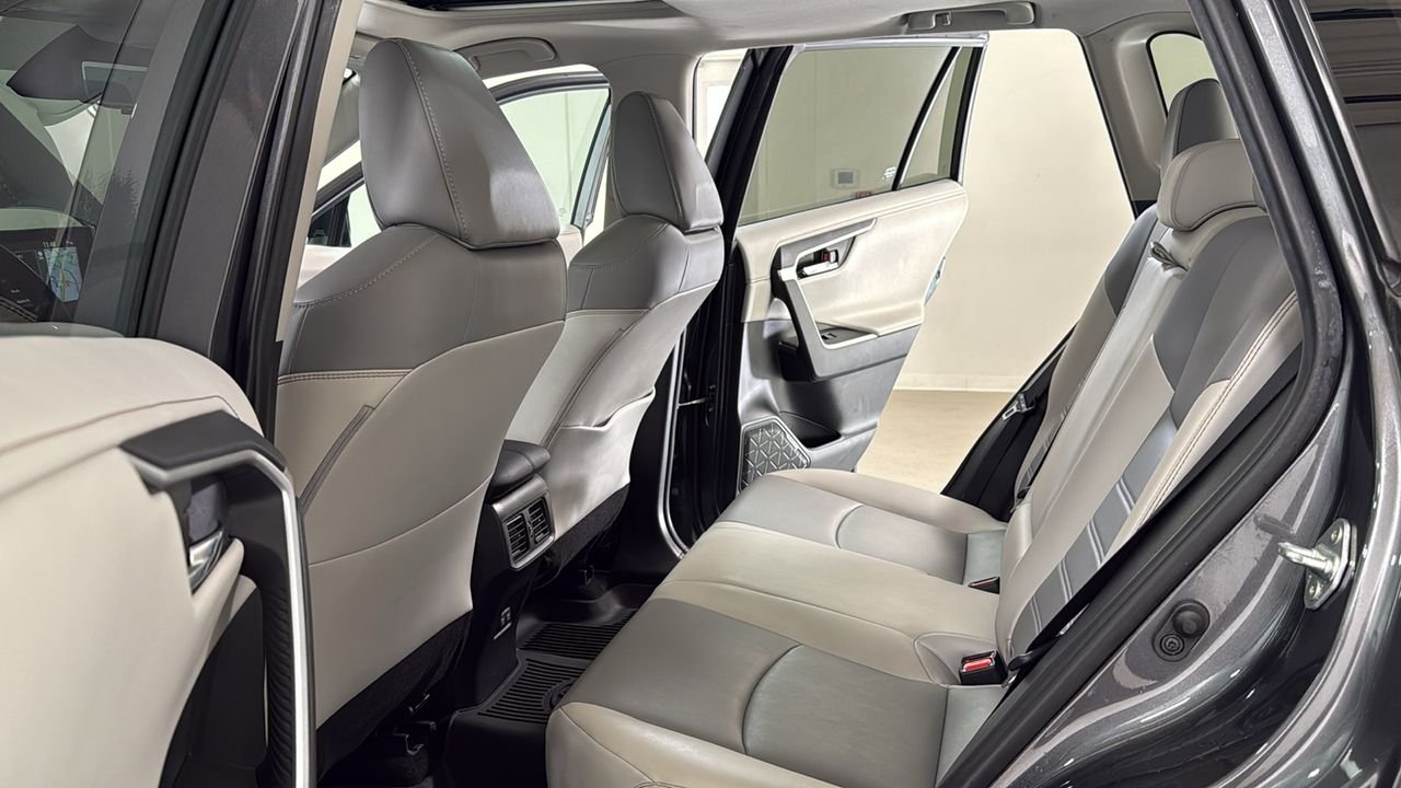 Certified Used 2020 Gray Toyota Limited image 15