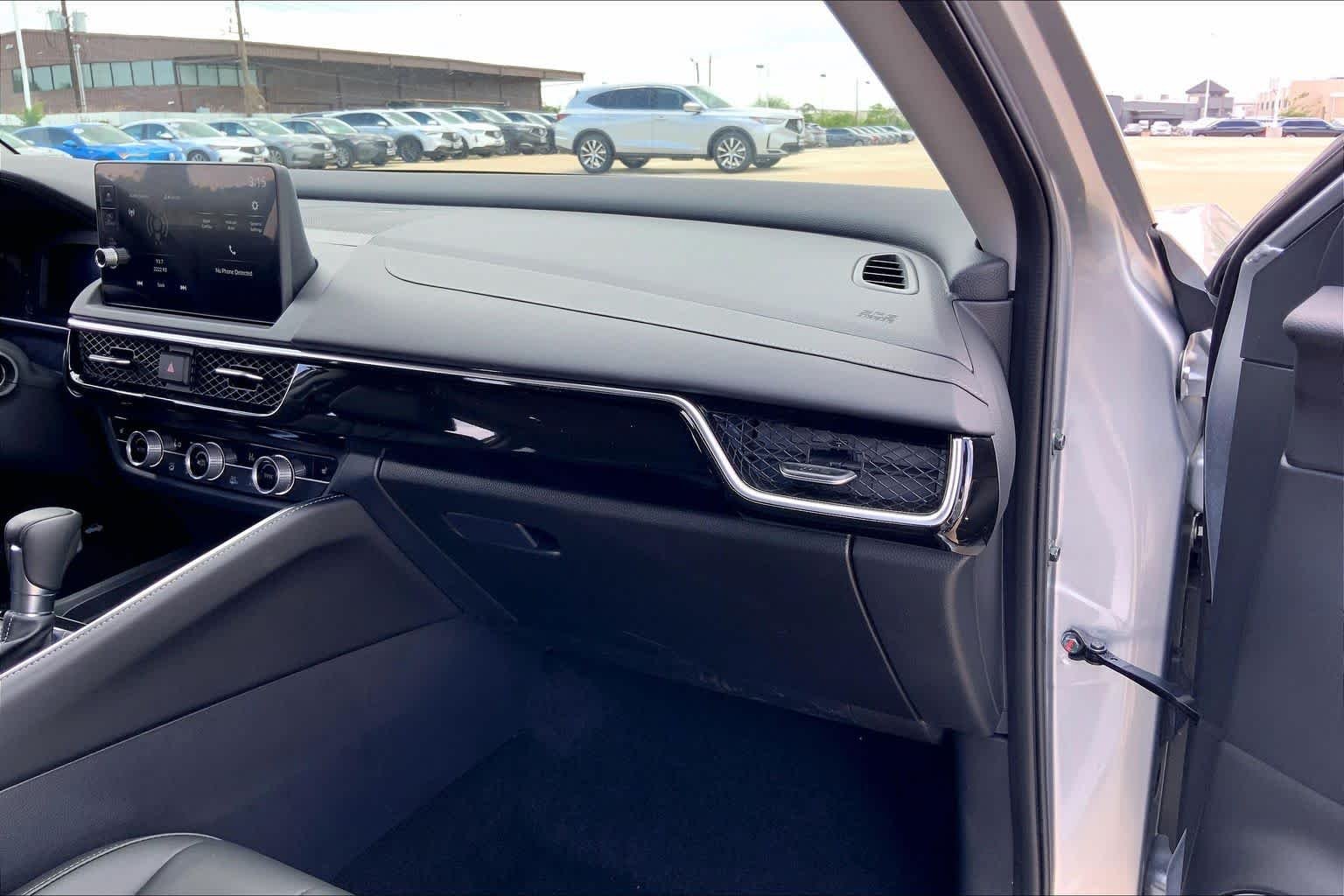 2025 Acura ADX Base - Photo 18