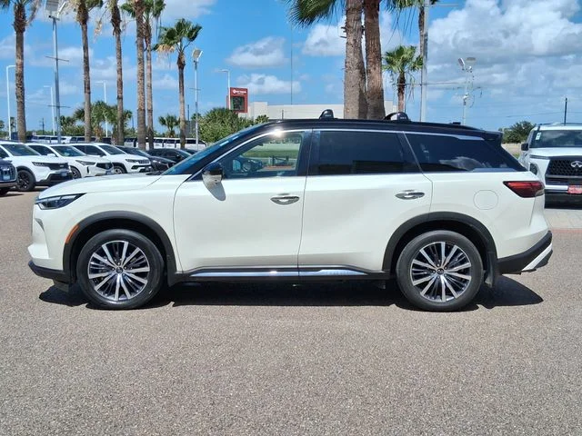 Used 2025 Black INFINITI Autograph image 3