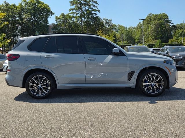 Used 2024 Gray BMW xDrive40i image 6