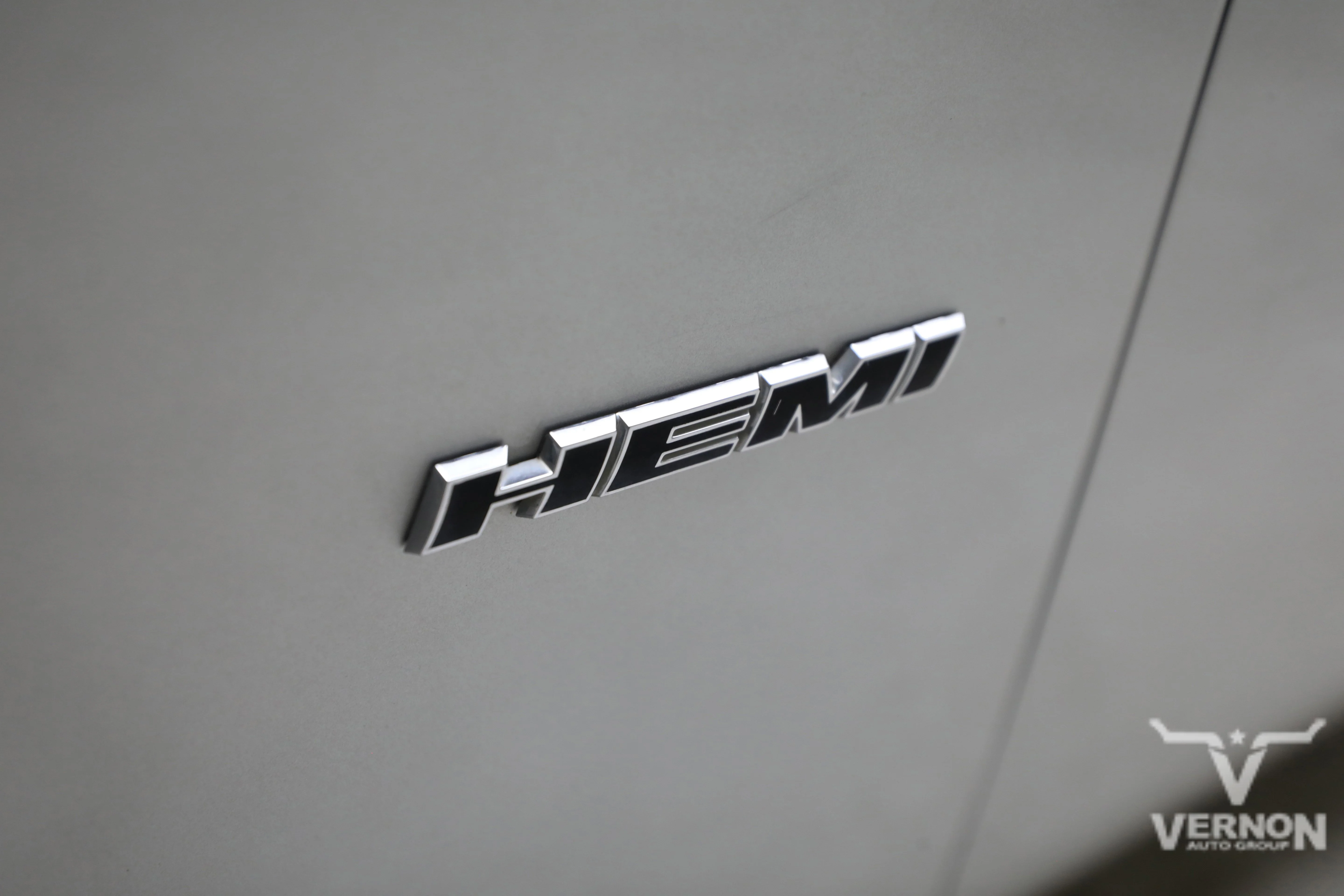 Pre-Owned 2019 Dodge Challenger R/T Coupe RWD