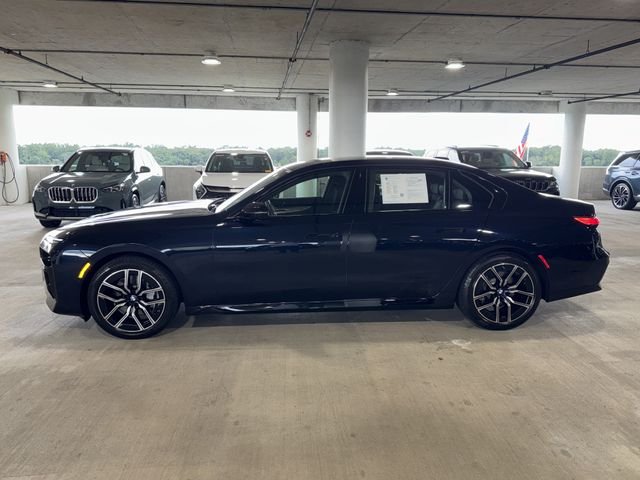 Used 2025 Carbon Black Metallic BMW 740i image 5