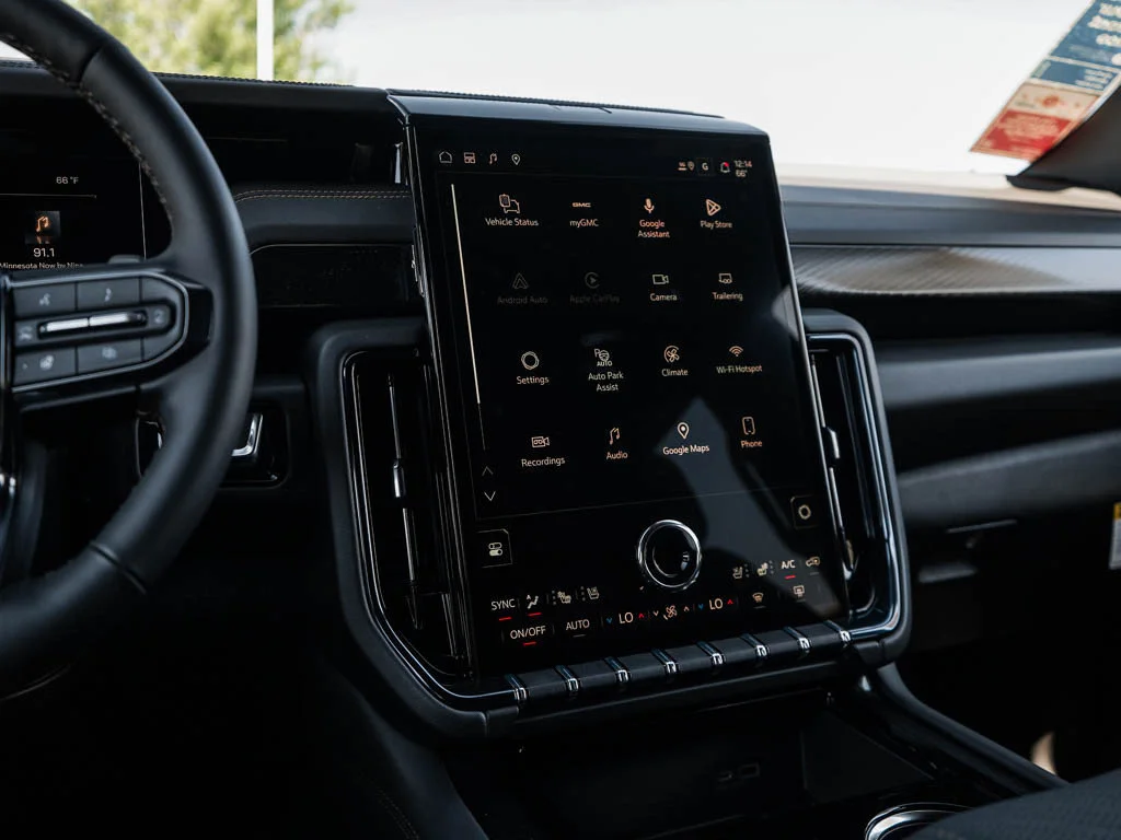 2026 GMC Yukon AT4 - Photo 25