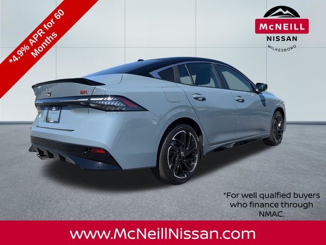New 2026 Atlantic Gray Metallic / Super Black Two-tone Nissan SR image 7