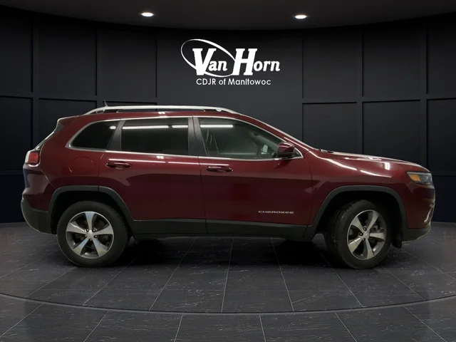 Certified 2020 Jeep Cherokee Limited with VIN 1C4PJMDX6LD522316 for sale in Manitowoc, WI
