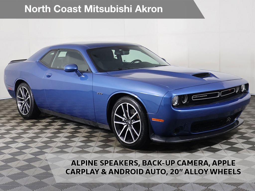 2023 Dodge Challenger R/T's photo