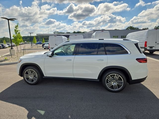 New 2026 Polar White Mercedes-Benz GLS450 image 6