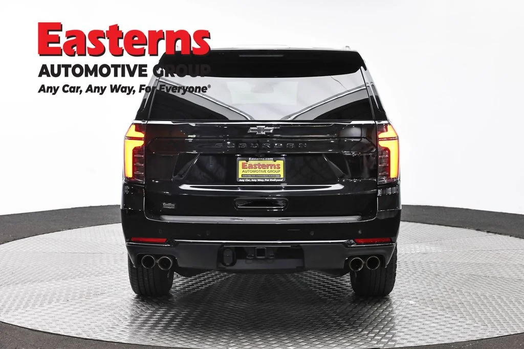 Used 2025 Black Chevrolet Z71 image 6