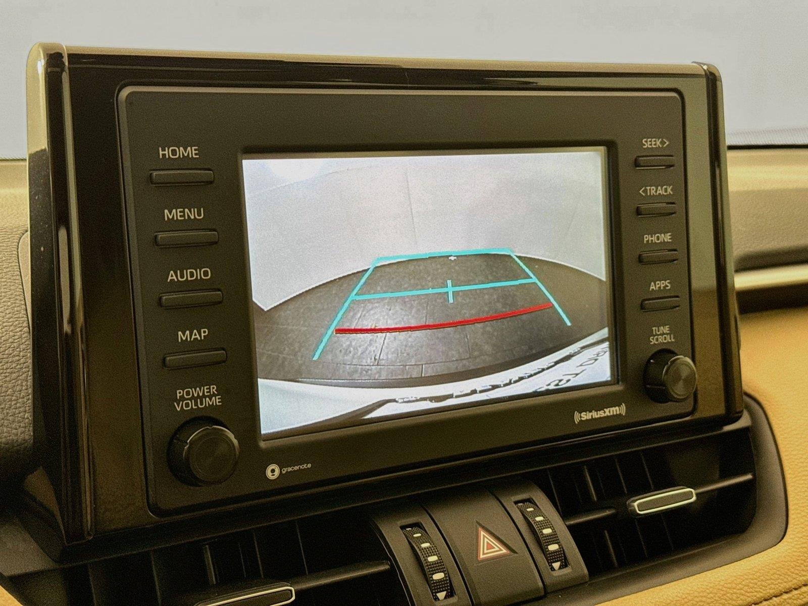 Used 2021 Blizzard Pearl Toyota XLE Premium image 24