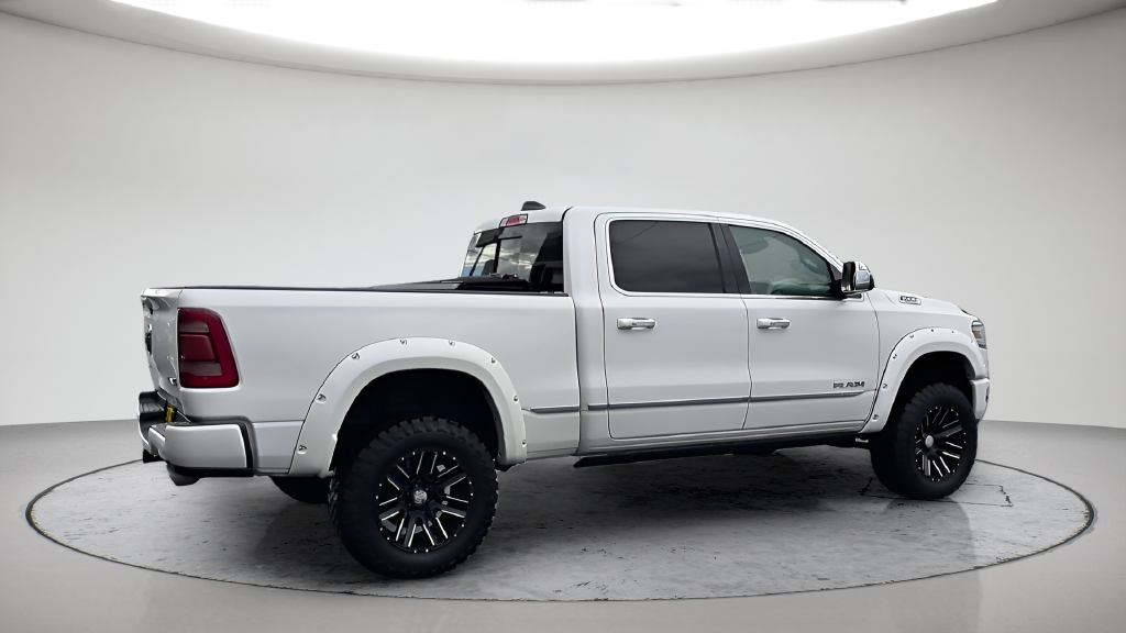 Used 2020 Off-white Ram Limited image 6