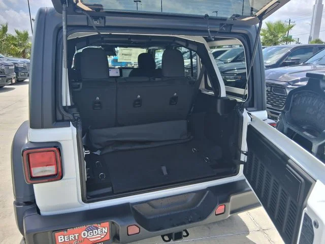 New 2026 Bright White Clear-Coat Exterior Paint Jeep Willys image 29