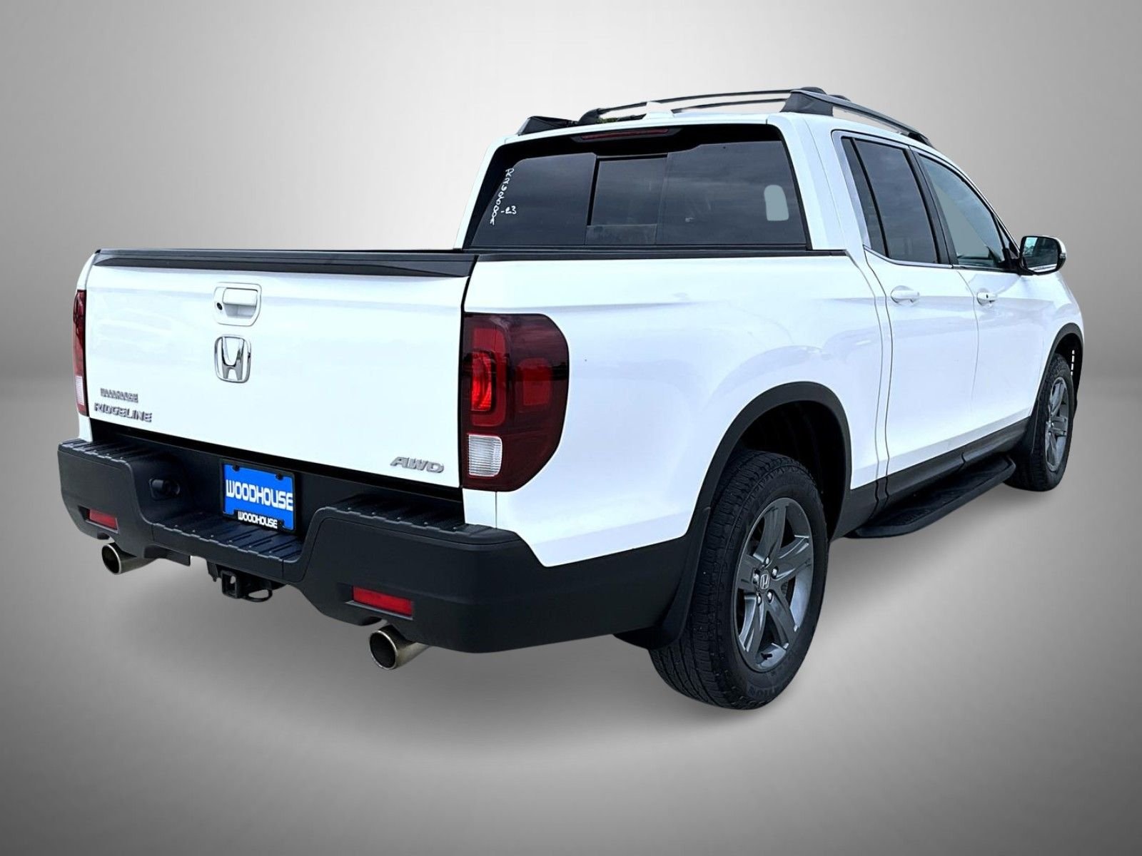 Used 2023 White Honda RTL image 5