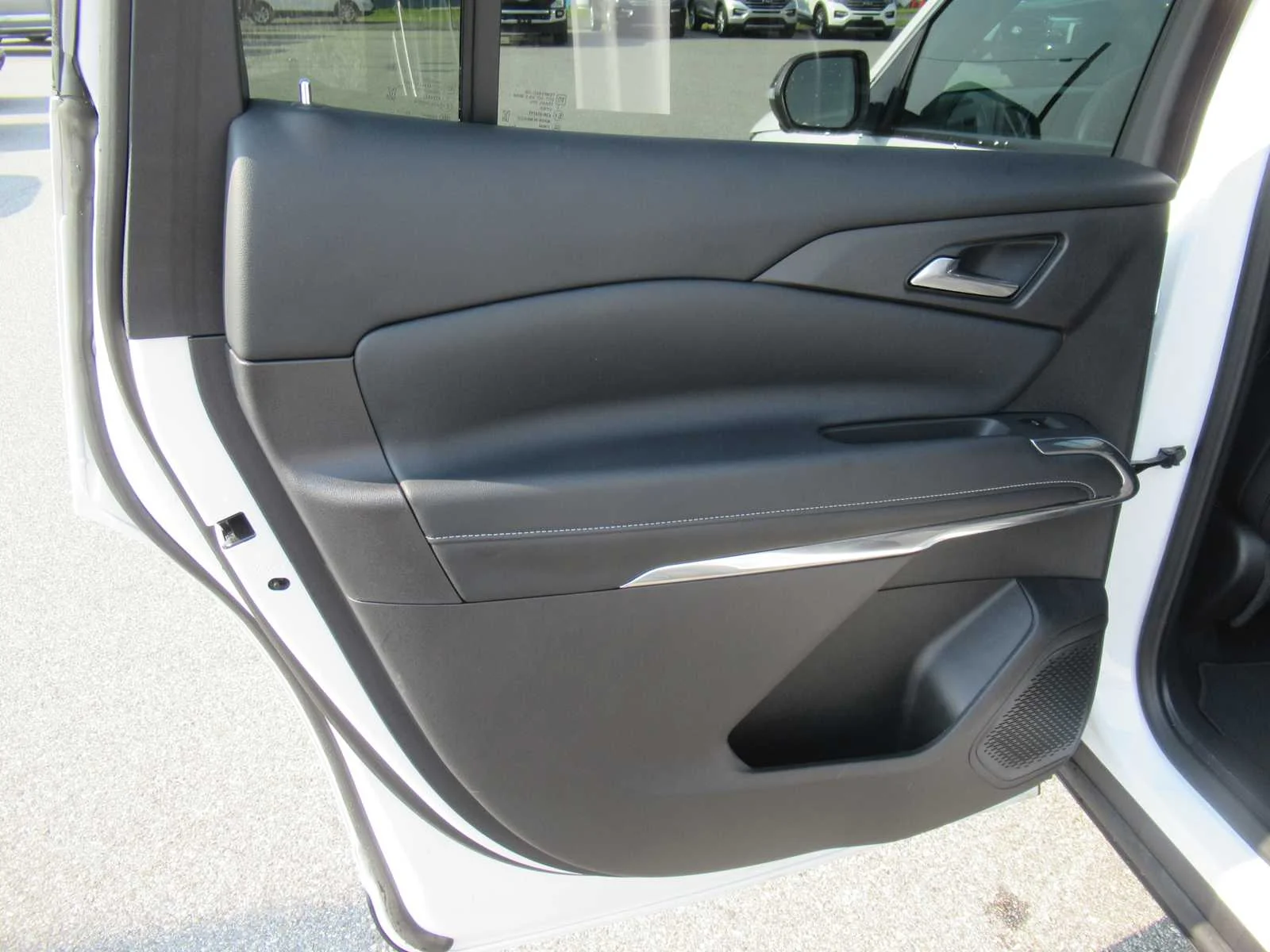 Used 2026 Summit White Chevrolet FWD LT image 20