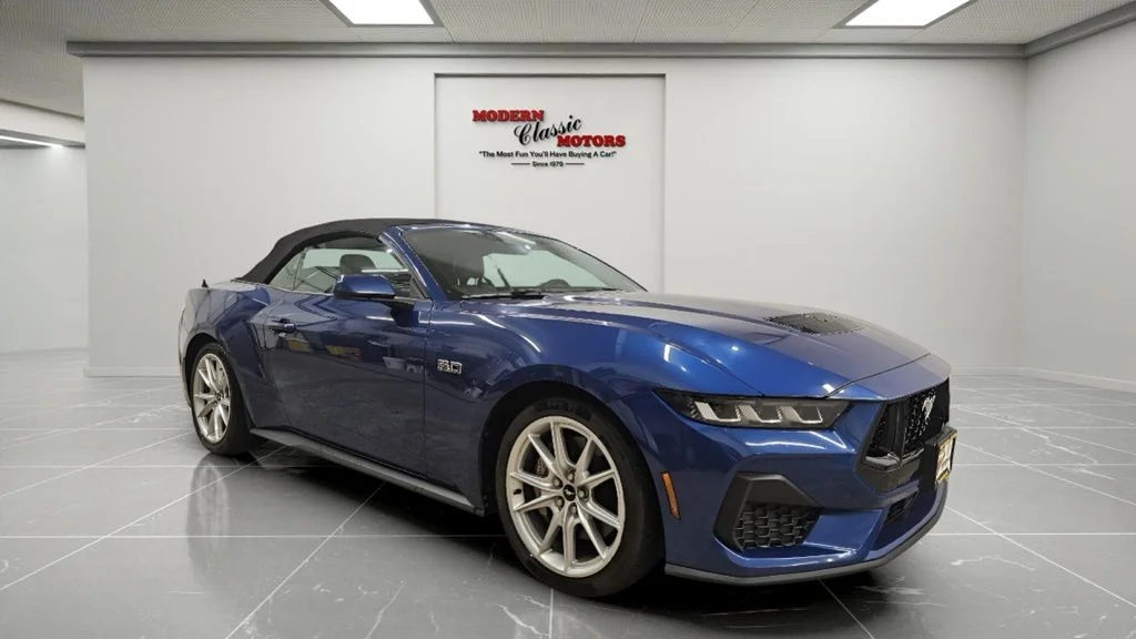 2024 Ford Mustang GT Premium Convertible's photo