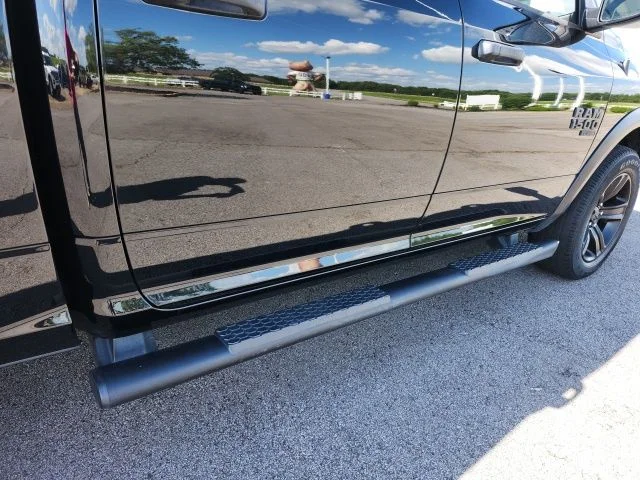 Used 2022 Diamond Black Ram Warlock image 18