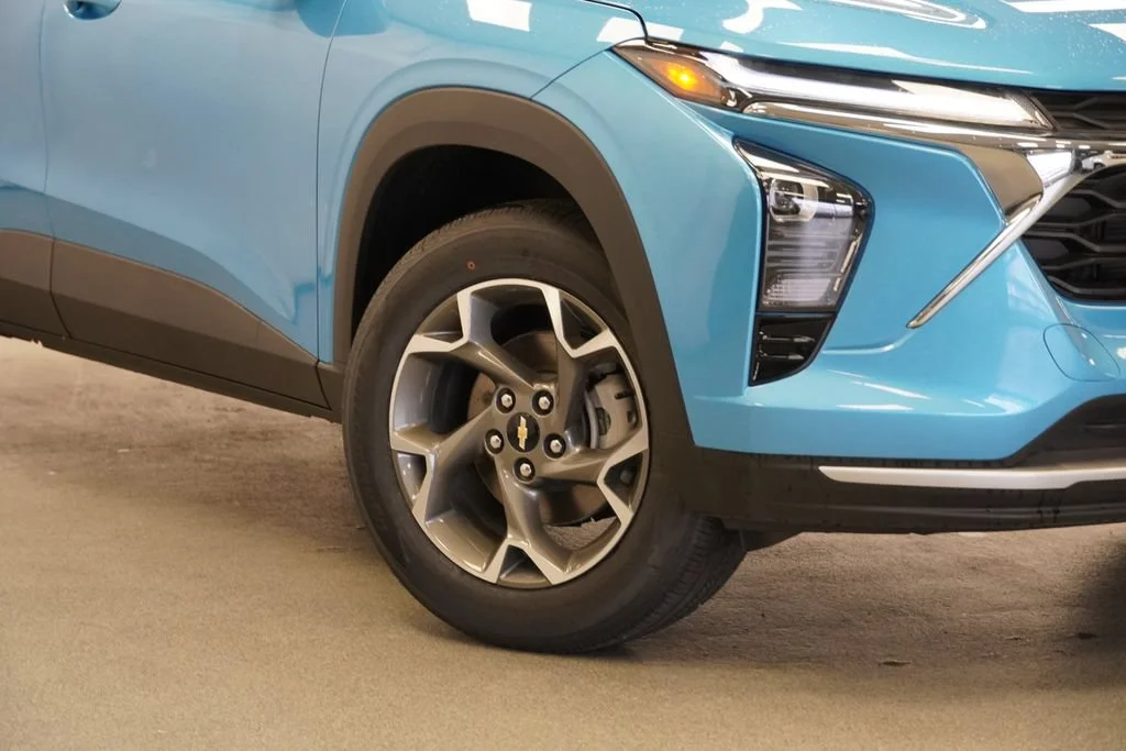 New 2026 Marina Blue Metallic Chevrolet LT image 9