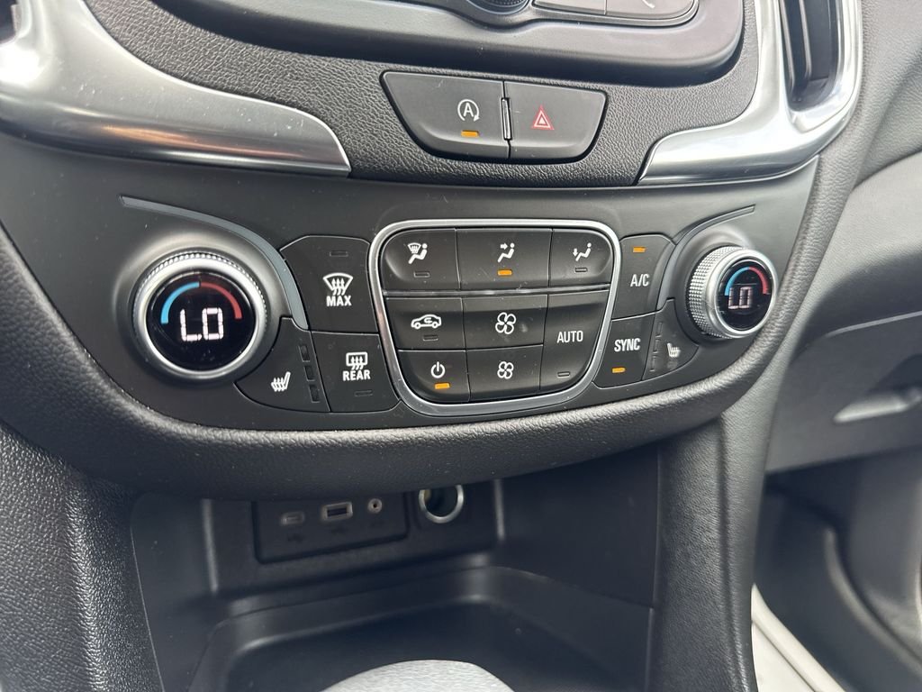 Used 2024 Blue Chevrolet LT image 19