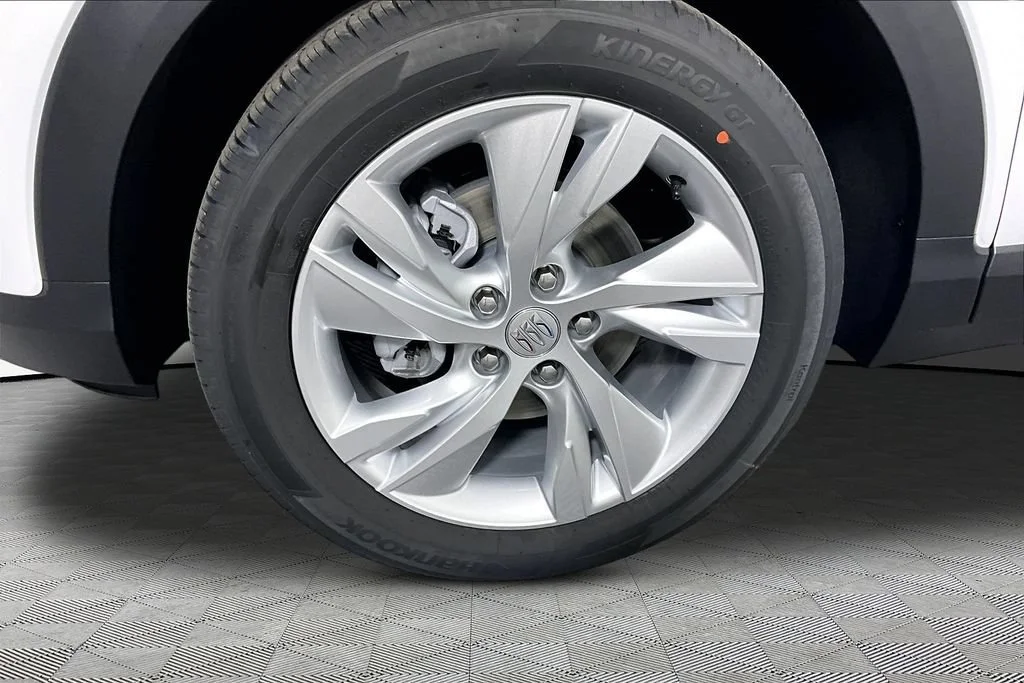 New 2026 Summit White Buick Preferred image 12
