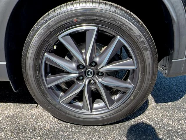 Used 2018 Jet Black Mica Mazda Grand Touring image 29