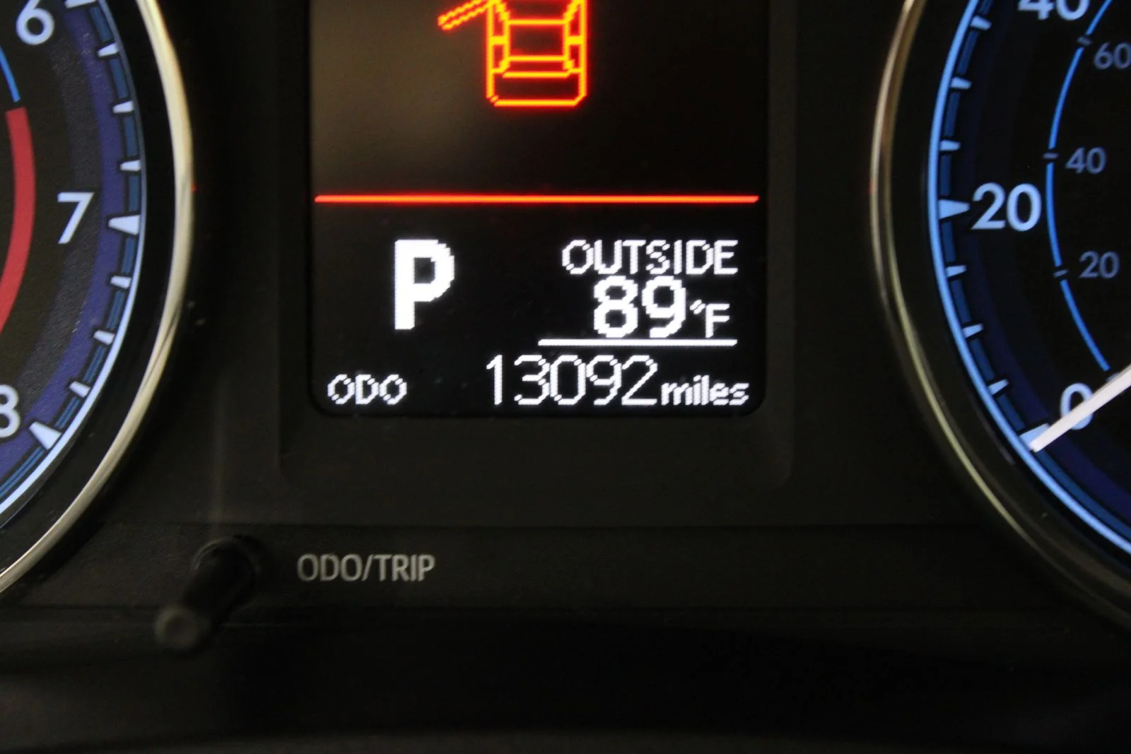 Used 2017 Gray Toyota LE image 14