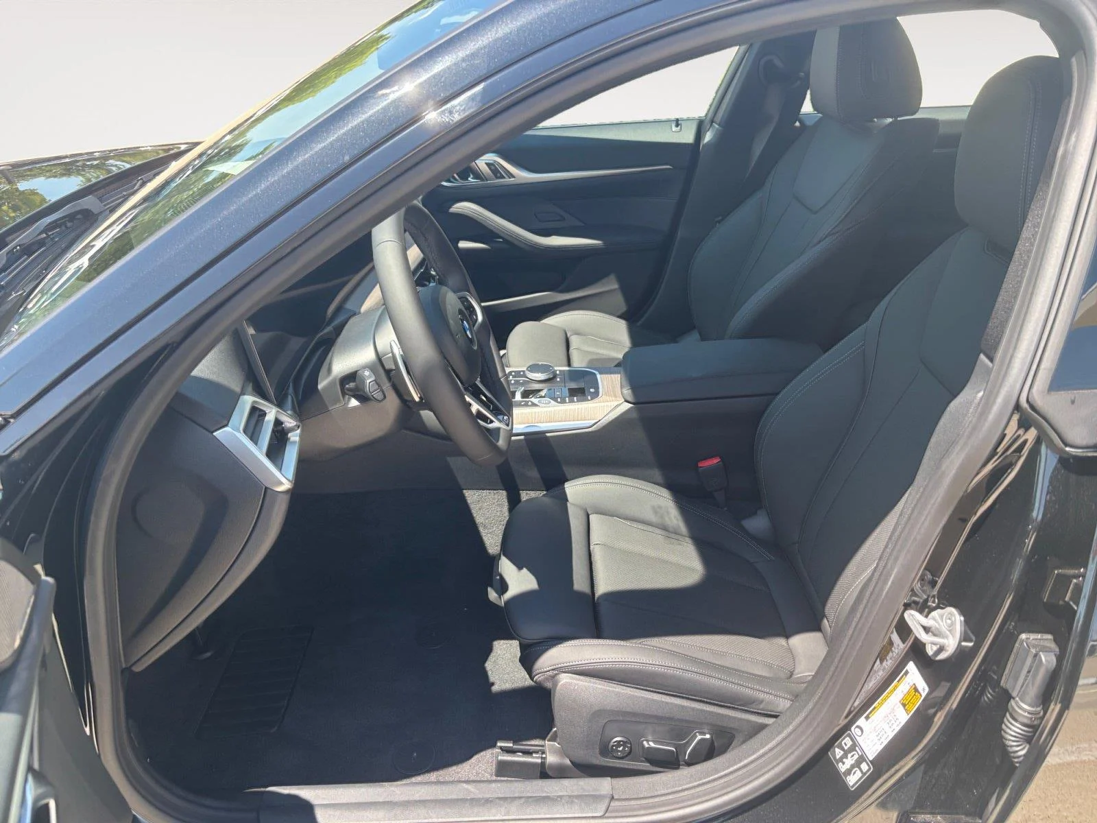 New 2026 Black Sapphire Metallic BMW 430i xDrive image 20