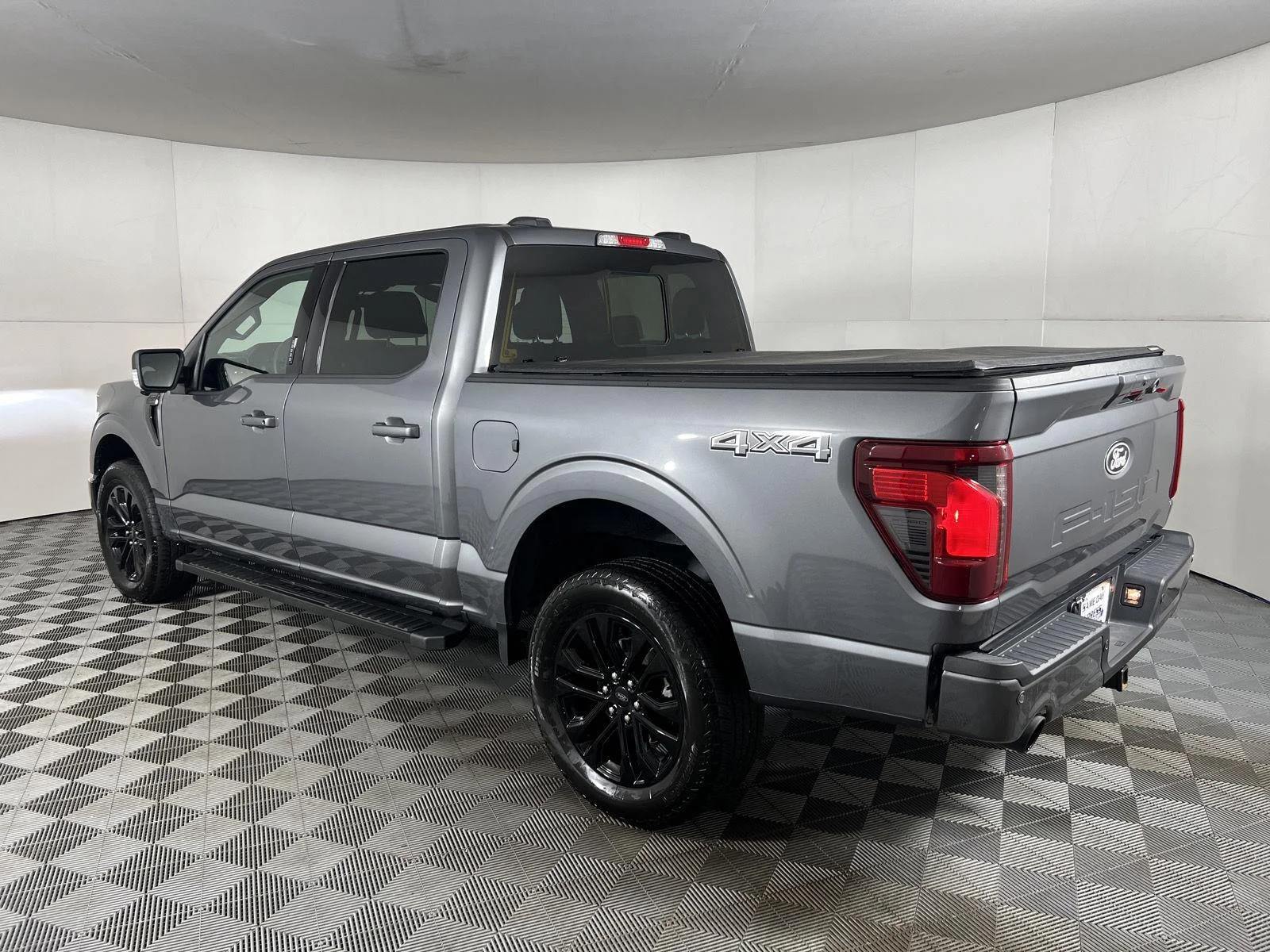 Used 2024 Carbonized Gray Ford XLT image 22