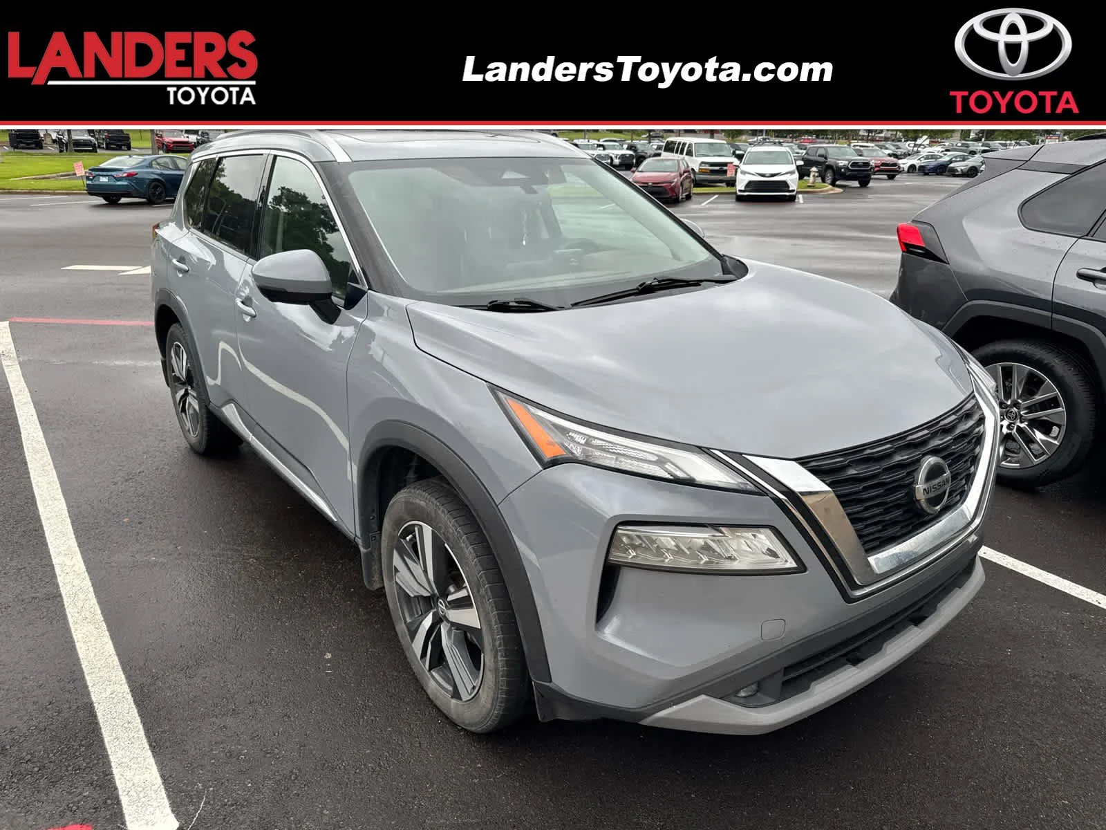 2021 Nissan Rogue SL FWD's photo