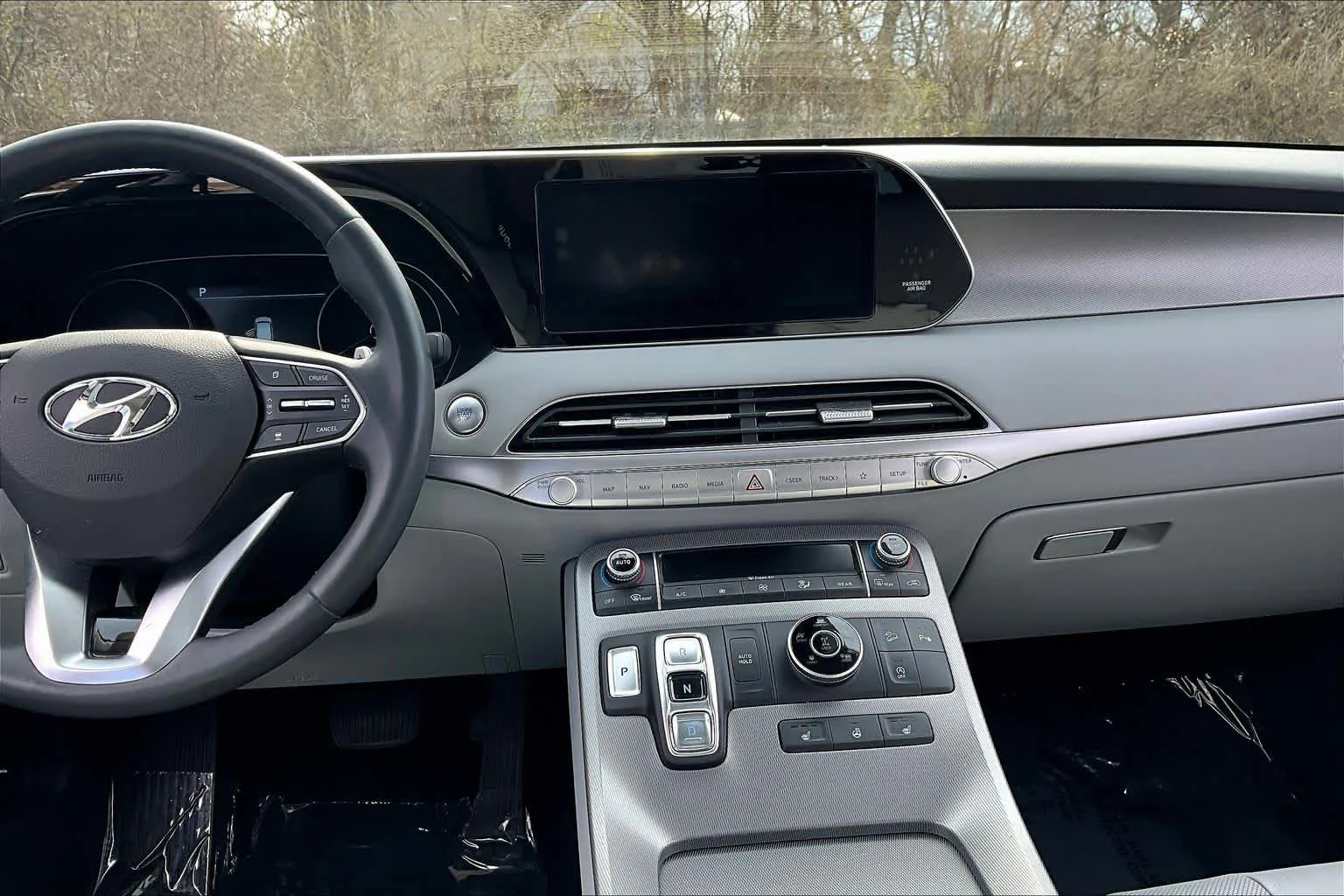 Used 2020 Hyper White Hyundai SEL image 7