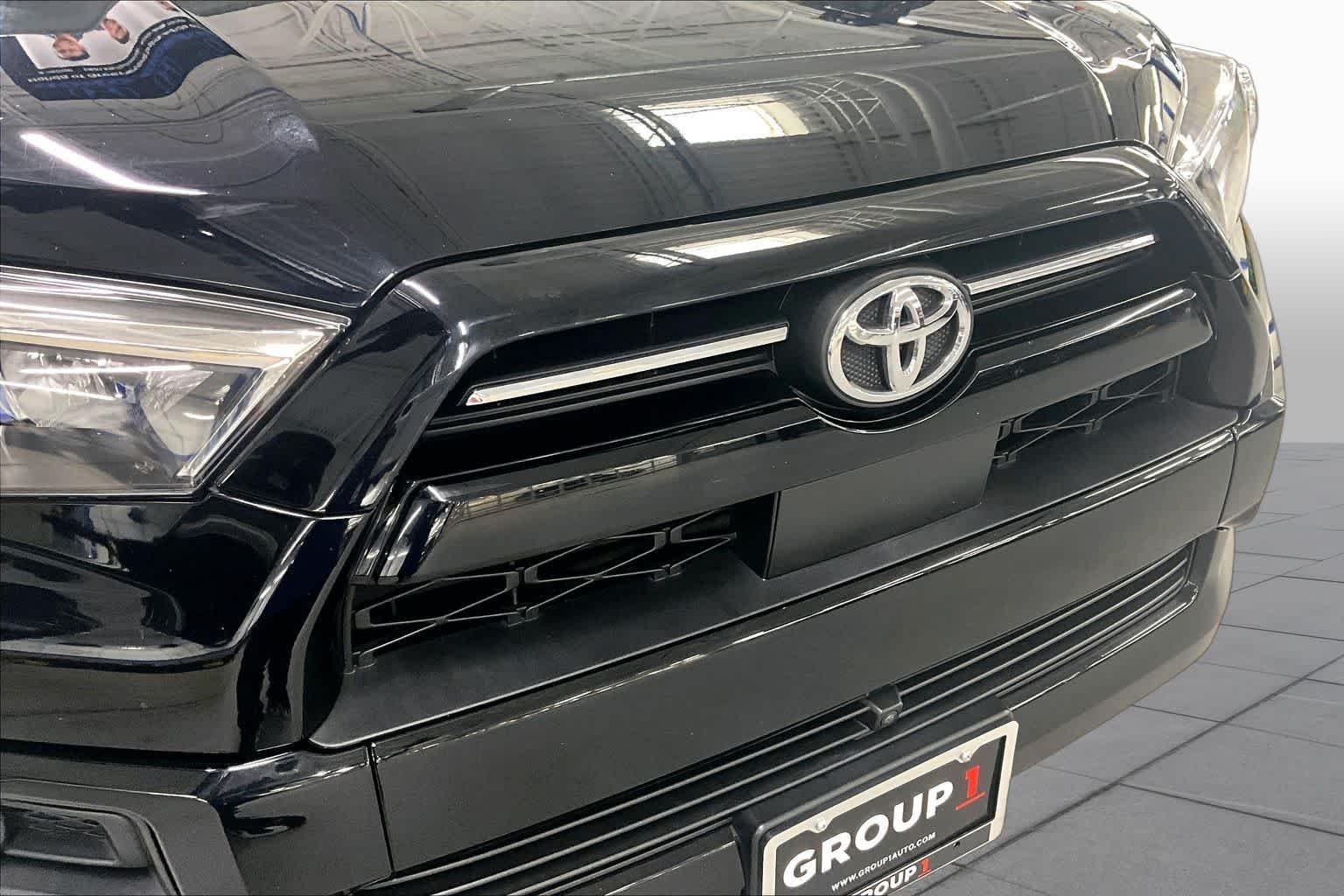 Used 2022 Midnight Black Metallic Toyota TRD Sport image 30