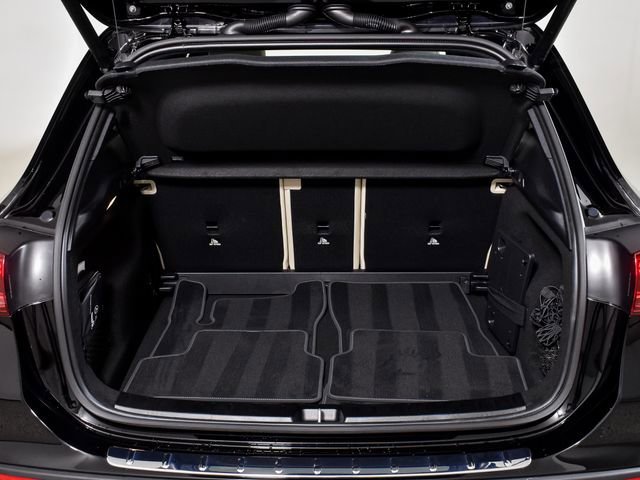 New 2026 Night Black Mercedes-Benz GLA 250 image 81