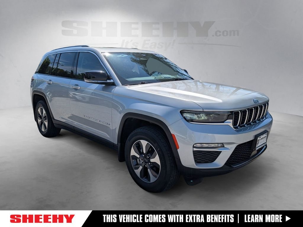 2022 Jeep Grand Cherokee 4xe 4x4's photo