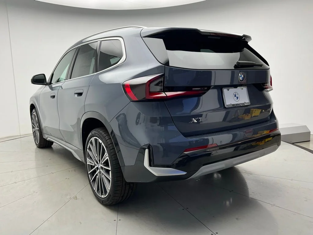 Used 2026 Storm Bay Metallic BMW xDrive28i image 4