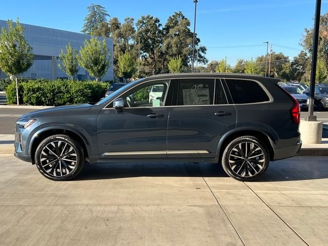 2026 Volvo XC90 Plus photo 4