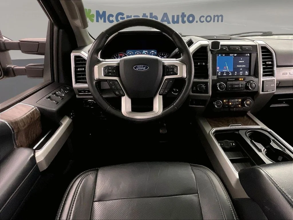 Used 2019 Black Ford Lariat image 7