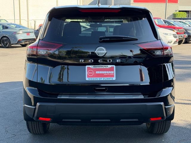 New 2026 Super Black Nissan SV image 6
