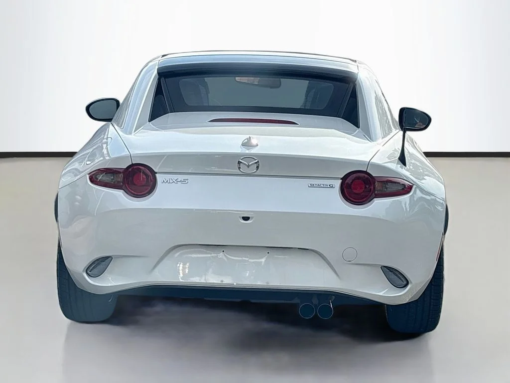 Certified Used 2022 Snowflake White Pearl Mazda Grand Touring image 6