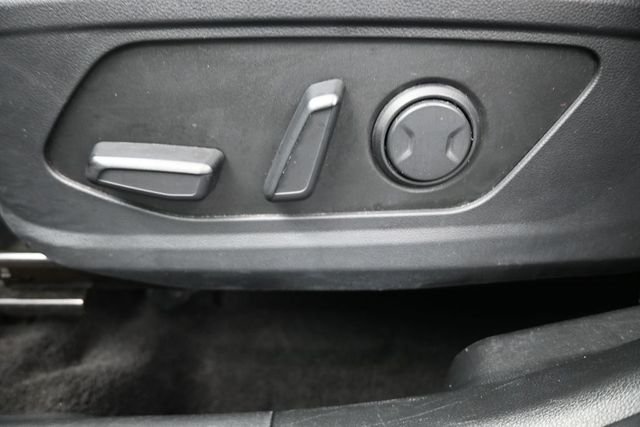 Used 2024 Silver Hyundai SEL image 33